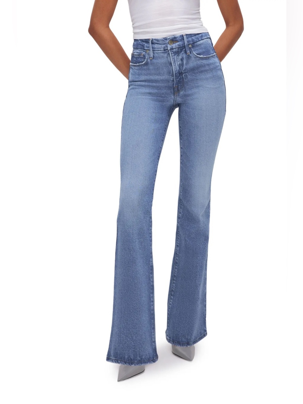 ✨NWT Good American Good Classic Slim Bootcut Jeans
